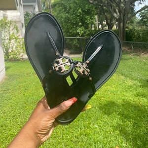 Black sandals
